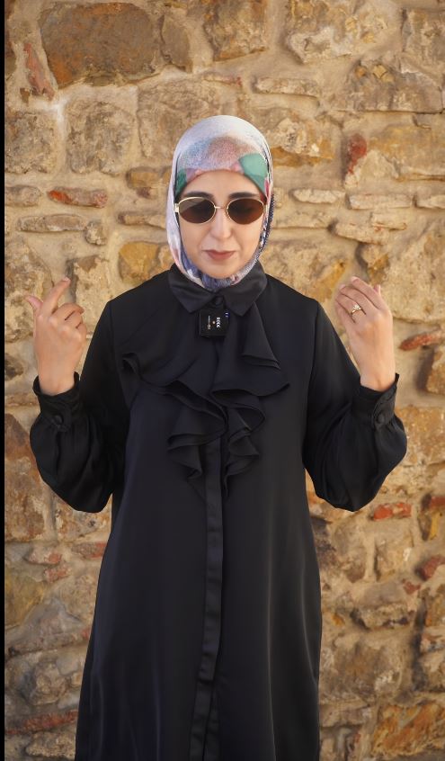 Sous-Abaya Noir